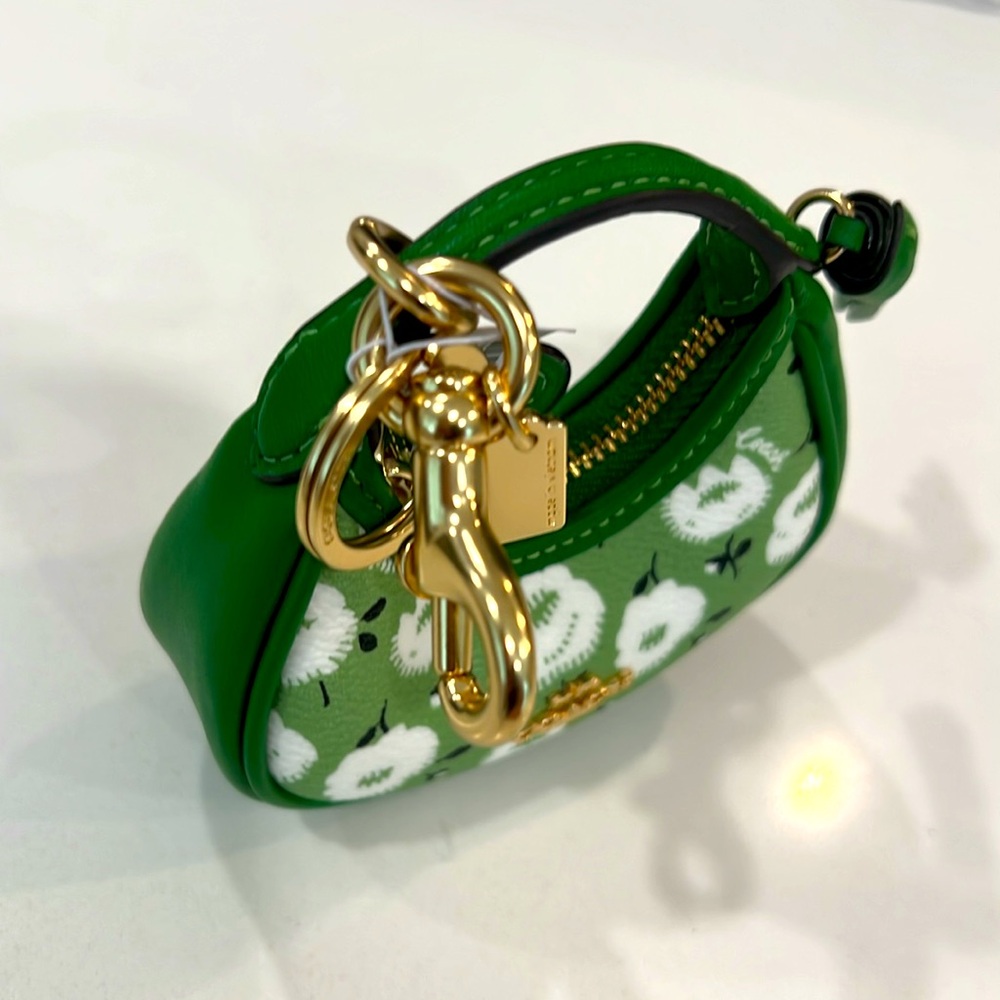 💚Cute. NWT COACH Mini Carmen Bag Charm. - Picture 11 of 16